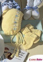 Шапочка и носочки жёлтого цвета